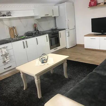 Flat Center 4 Apartamento Elbasan